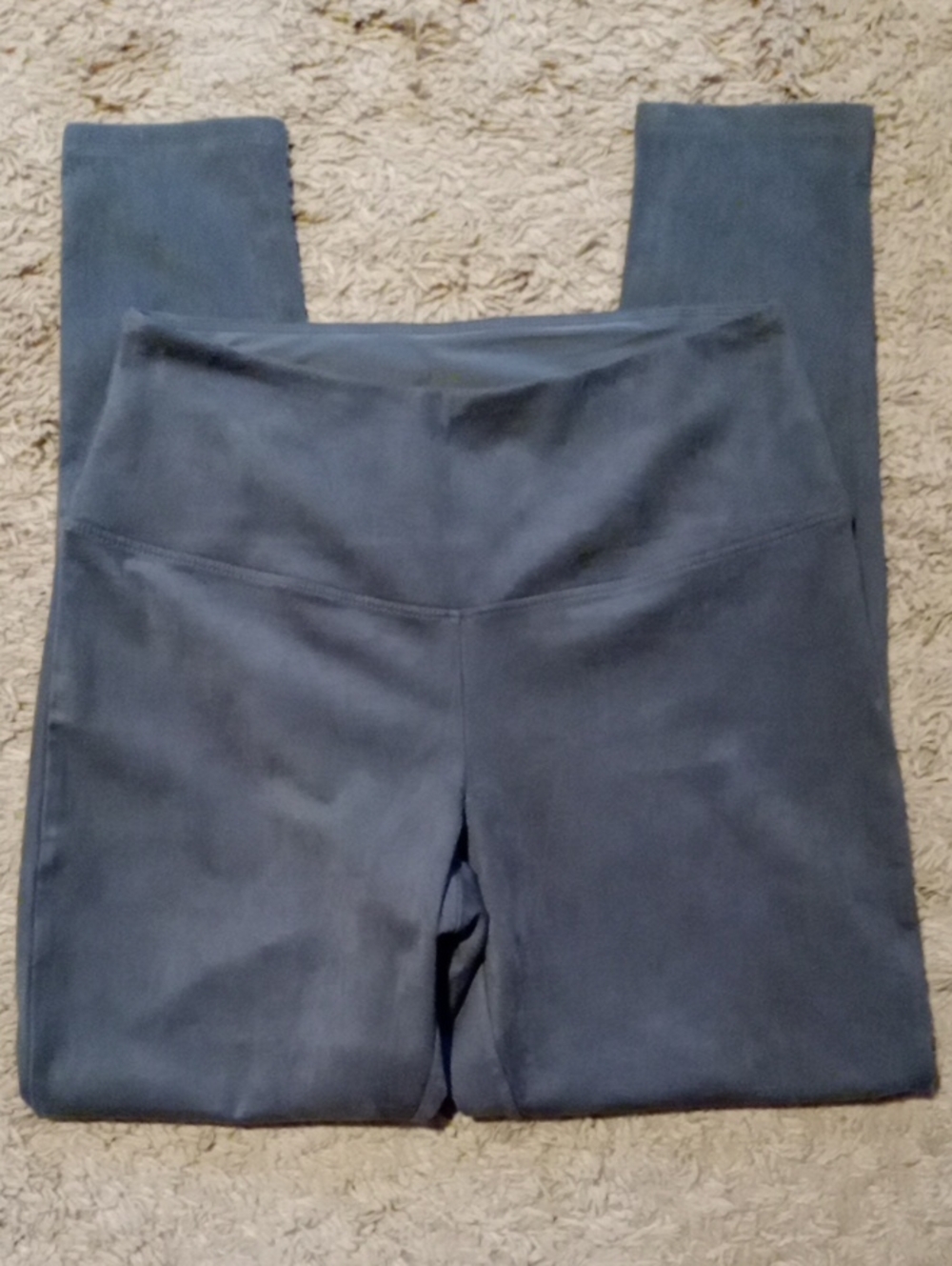 Ruby Ribbon Gray Leggings